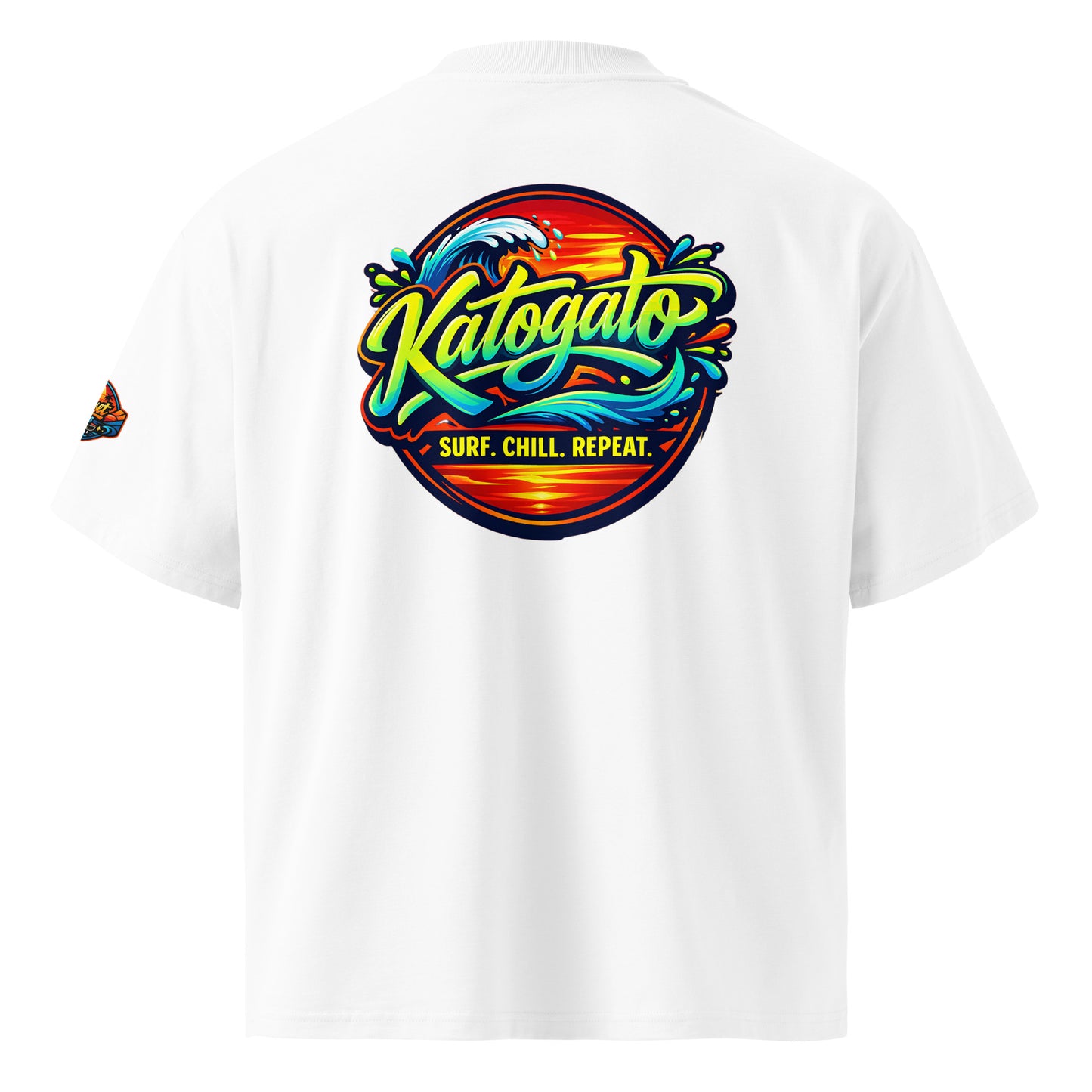 Katogato “Surf-Chill-Repeat“ Oversized-Herren-Bio-T-Shirt mit Motiv Aufdruck Vorne und hinten